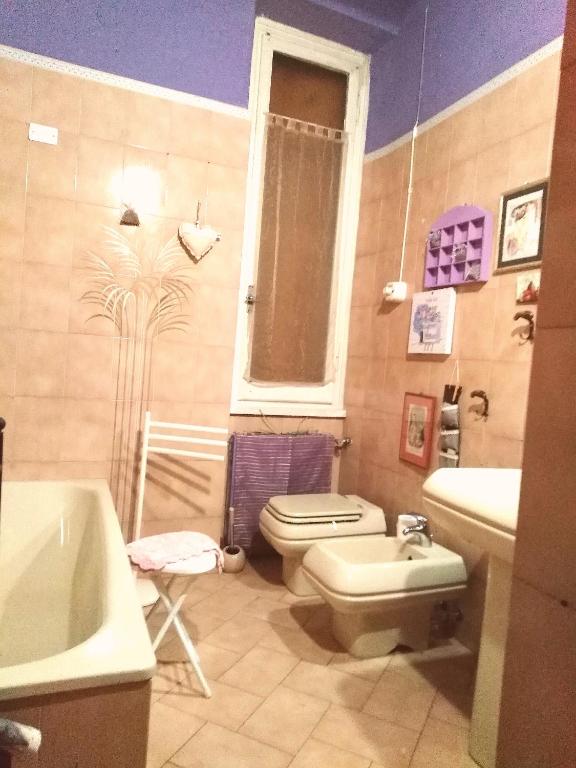 B&B Amarantha Gothica Genoa room 5